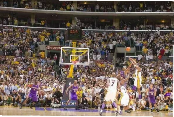 NBA季后赛绝杀时刻是篮球迷心中最激动人